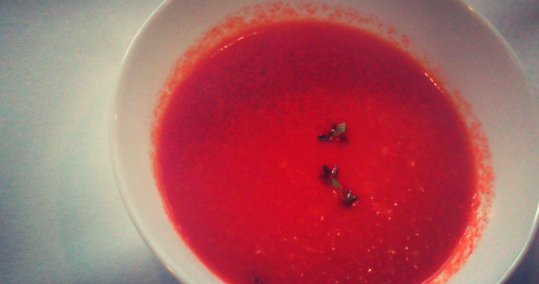 Zupa-krem z papryki z sekretnym składnikiem