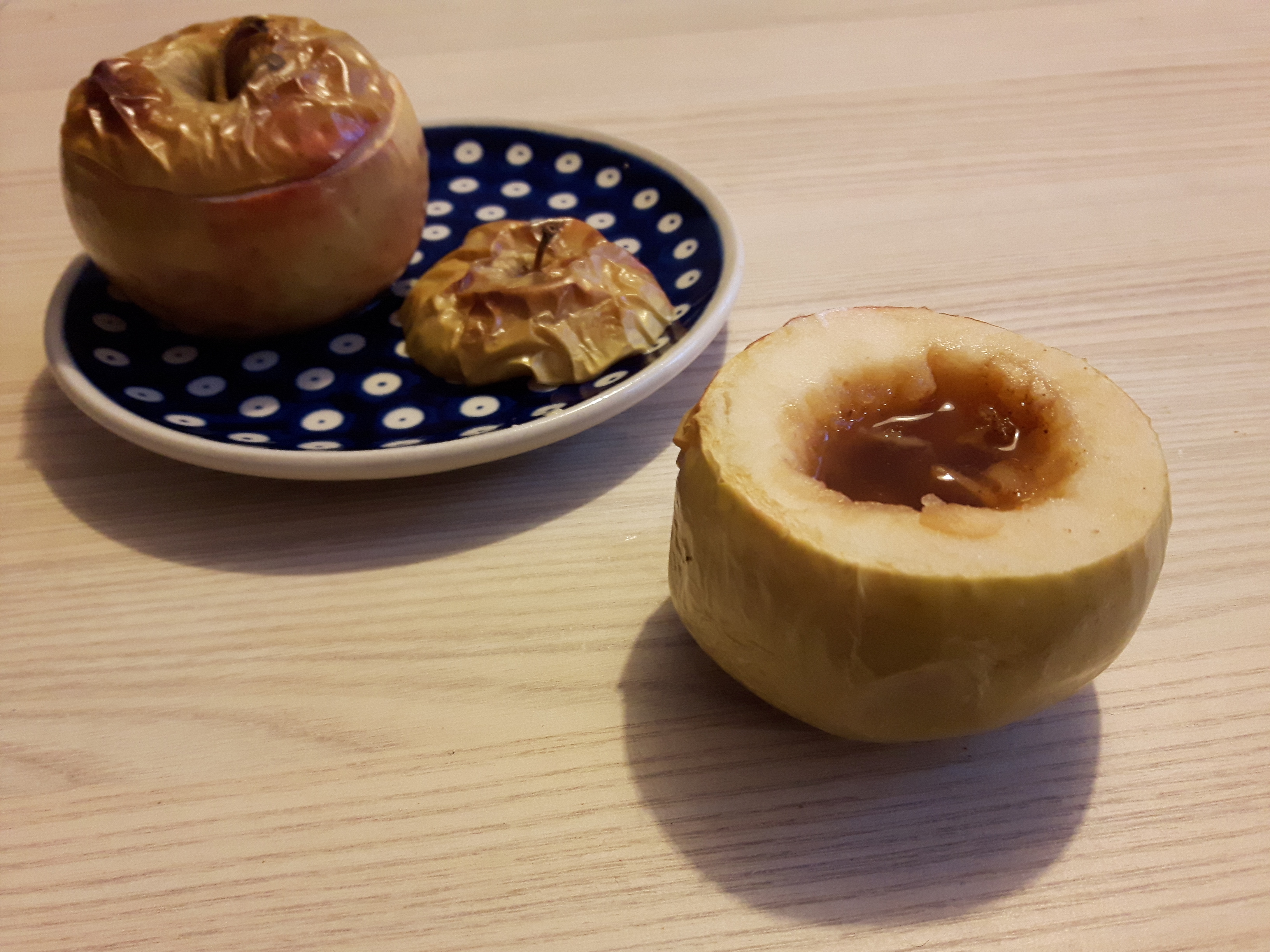 pieczone jabłka