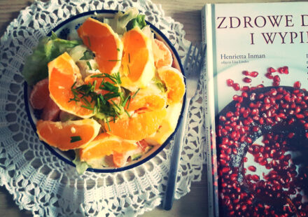 Sałata ze śmietaną, pomarańczami i mandarynkami