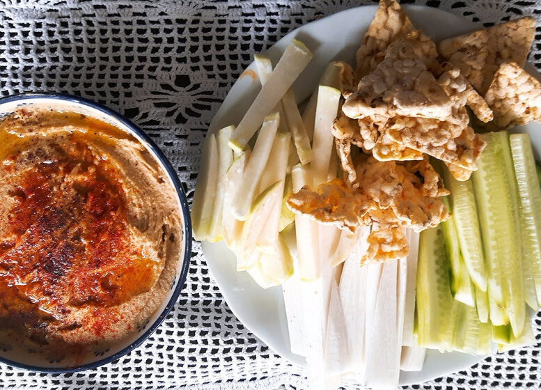 Hummus z masłem orzechowym
