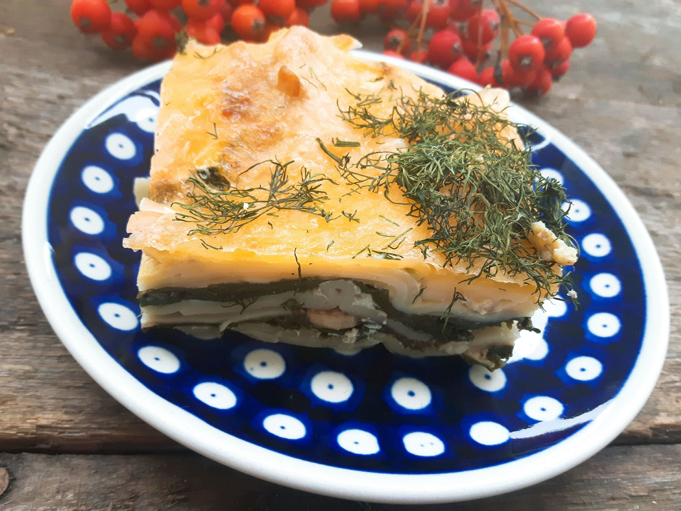 Przepis na lasagne warzywną ze szpinakiem, łososiem