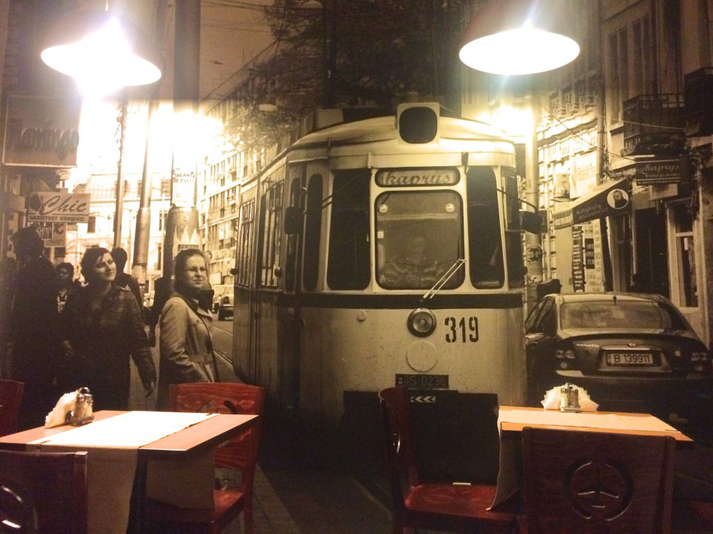  Kaprys Bistro Cafe  Puławska 74/80