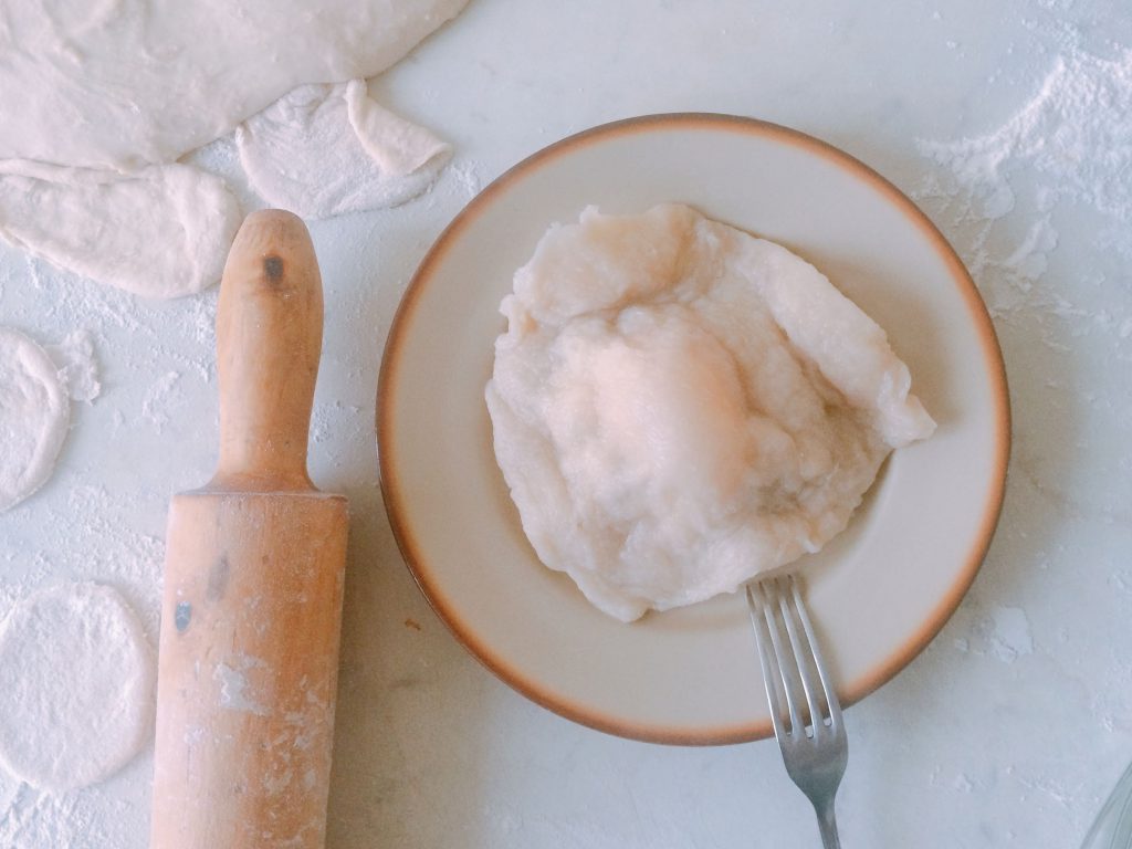 Raviolo z surowym żółtkiem