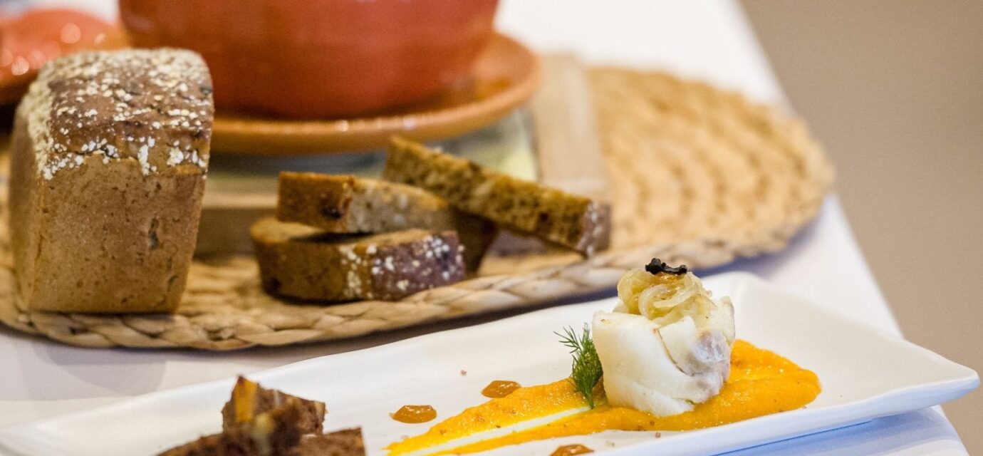 Ryba w oliwie aromatyzowanej pomarańczą i anyżem