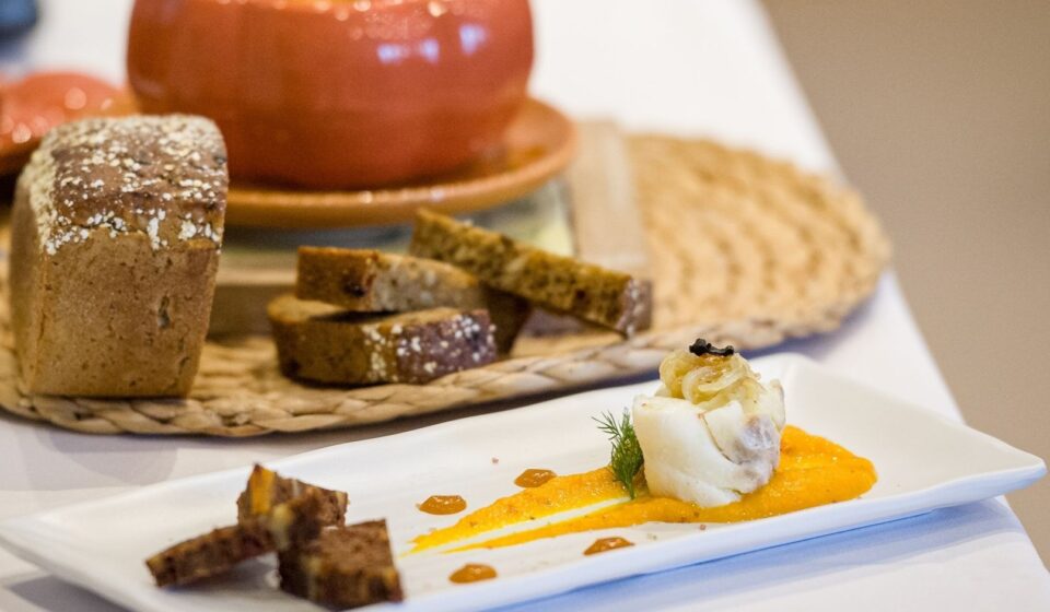 Ryba w oliwie aromatyzowanej pomarańczą i anyżem