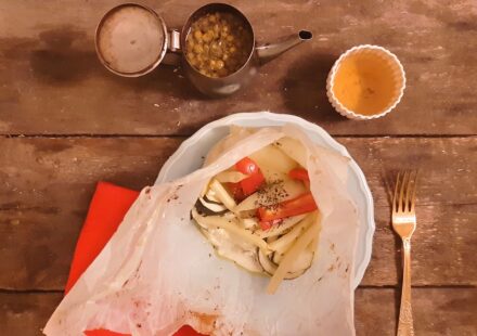 Deser z jogurtu, miodu i tahini