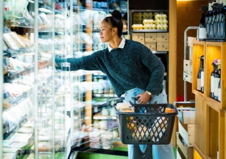 Gotowanie zero waste zaczyna się na zakupach - jak kupować taniej w Lidlu?